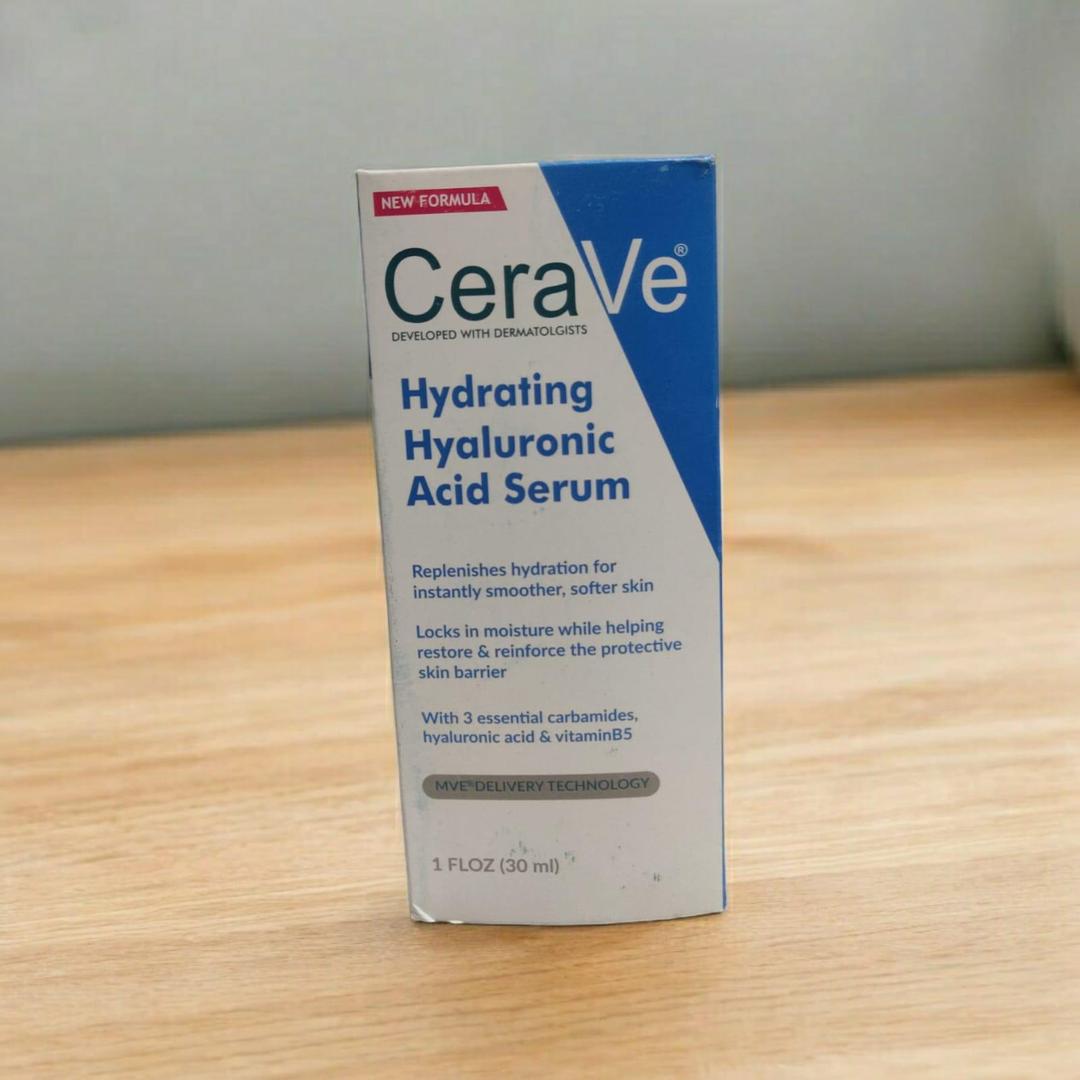 CeraVe Hyaluronic Acid Serum 30ml for Dry Skin