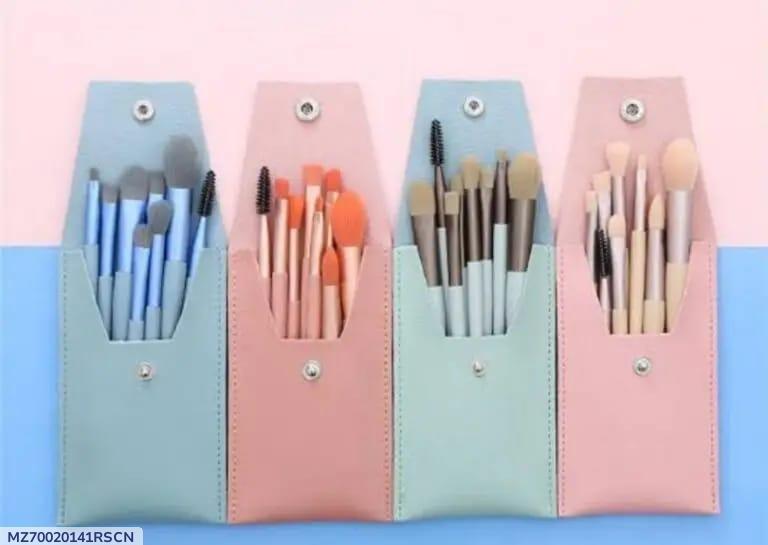 Cute Makeup Brushes Set with Leather Pouch